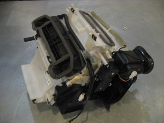 11 Nissan 370Z Heater Core Assembly 27110 1EA5A R18886