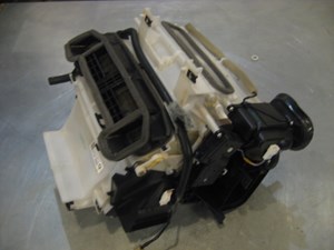 11 Nissan 370Z Heater Core Assembly 27110 1EA5A R18886