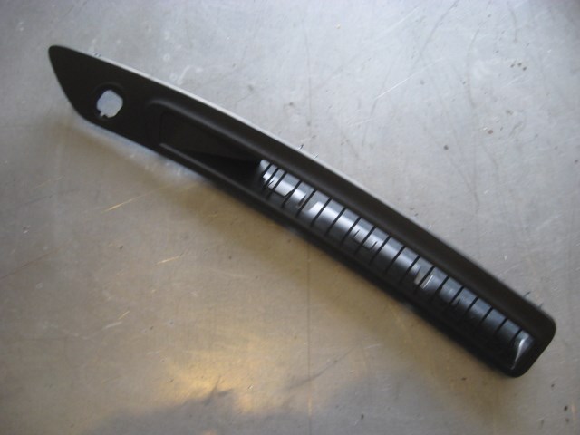 11 Nissan 370Z LH Driver Dash Vent  R18946