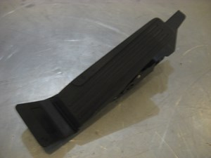 11 Nissan 370Z Gas Pedal Assy 18002 1NC0A R18950