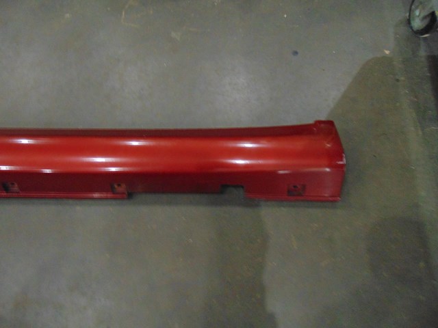 05 Infiniti G35 Sedan LH Side Skirt Moulding  R19033