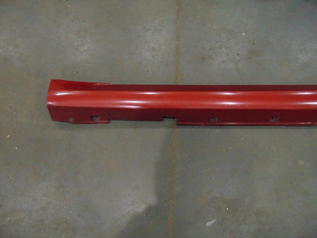 05 Infiniti G35 Sedan LH Side Skirt Moulding  R19033