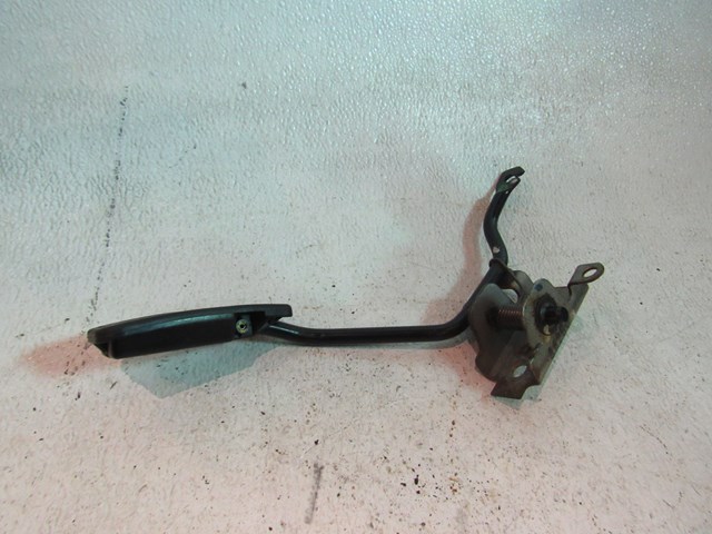 04 Acura RSX Gas Pedal  R19123