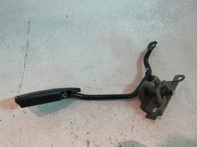 04 Acura RSX Gas Pedal  R19123