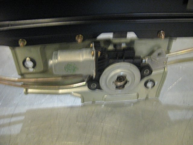 04 Acura RSX Sun Roof Sunroof Moon Roof Assembly  R19124