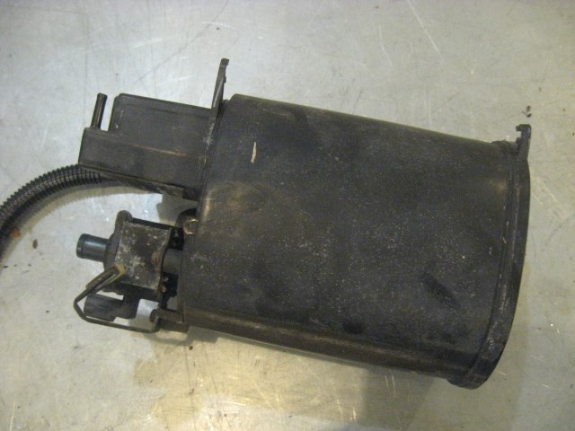 04 Acura RSX Fuel Vapor Canister  R19219