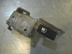04 Acura RSX Gas Lid Release Lever  R19250