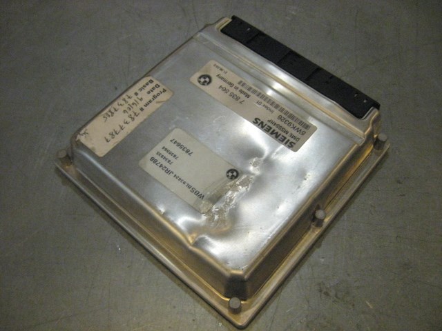 04 BMW M3 Engine Control Unit ECU DME MSS54HP R19287