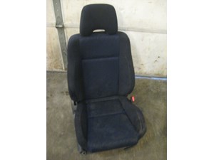 02 Subaru IMPREZA RH Front Cloth Seat Assy  R19289