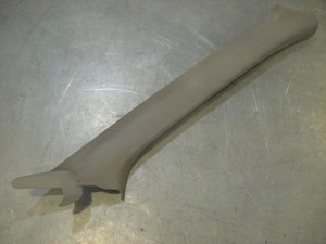 02 Subaru IMPREZA Sedan RH Interior A Pillar Trim 94010 FE000 R19337