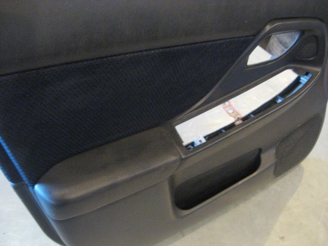 02 Subaru IMPREZA Sedan Front LH Door Panel  R19354