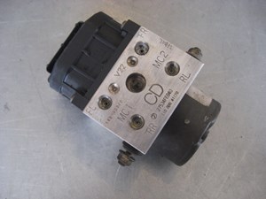 02 Subaru IMPREZA WRX MT ABS Pump 27534FE040 R19399