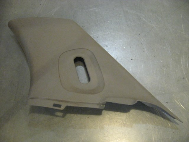 02 Subaru IMPREZA Sedan Rear RH C Pillar Trim Panel 94013FE000 R19492