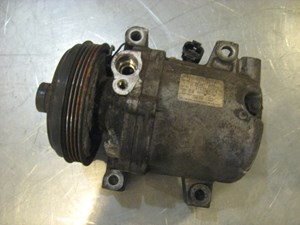 02 Subaru IMPREZA WRX AC Compressor Assy 73111FE021 R19551