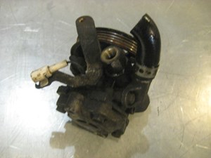 02 Subaru IMPREZA WRX Power Steering Pump Assy  R19556