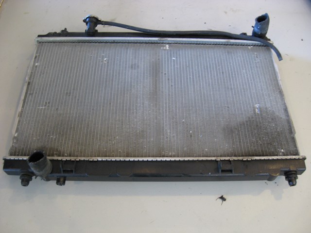 2006 Nissan 350Z M/T Manual Transmission Radiator OEM R7038