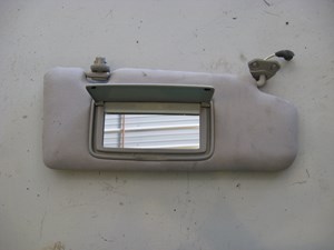 06 Nissan 350Z RH Sun Visor  R7058