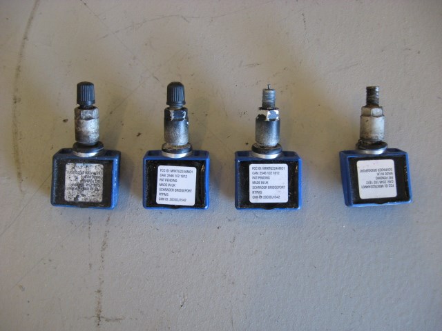 06 Nissan 350Z Tire Pressure Sensors  R7144