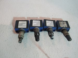 06 Nissan 350Z Tire Pressure Sensors  R7144