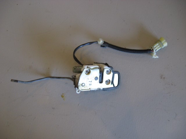 91 Acura INTEGRA RH Door Lock Actuator  R7181