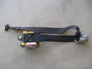 02 Subaru IMPREZA WRX Front LH Seat Belt  R7485