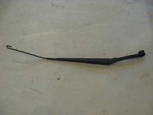 02 Subaru IMPREZA WRX RH Wiper Arm  R7519