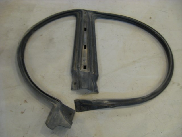 02 Subaru IMPREZA WRX RH ABC Body Seal  R7522