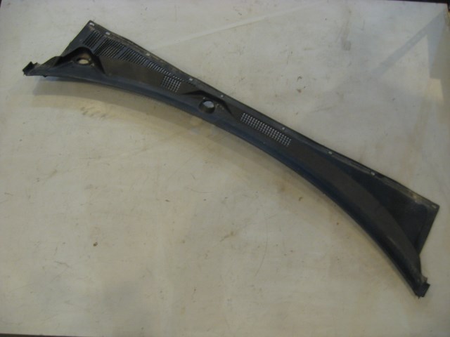 02 Subaru IMPREZA WRX Wiper Cowl Vent Panel  R7523