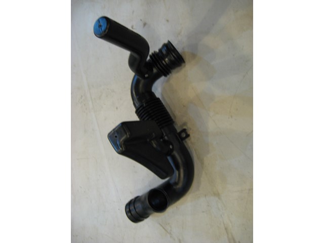 02 Subaru IMPREZA RS Air Intake Tube  R7606