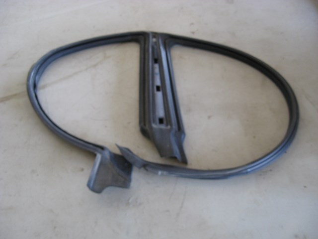 02 Subaru IMPREZA RS RH ABC Body Seal  R7622