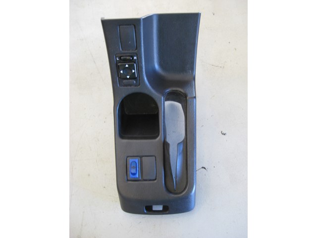 02 Subaru IMPREZA RS E Brake Trim Surround  R7710