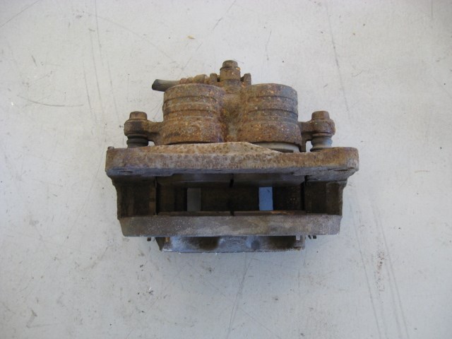 02 Subaru IMPREZA RS Front RH Brake Caliper  R7721