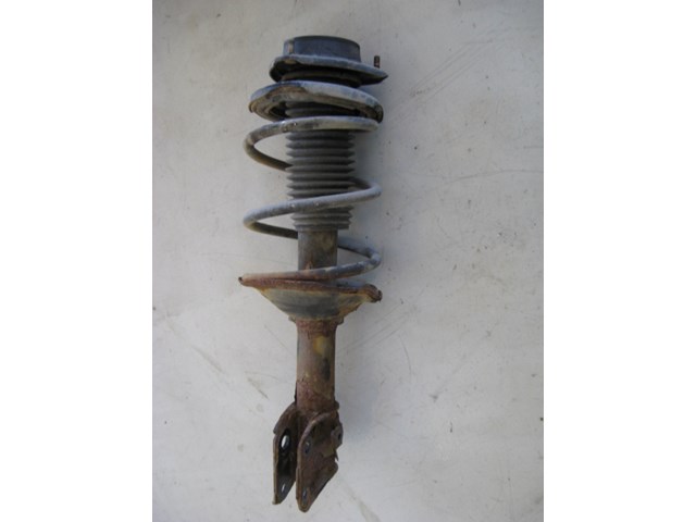 02 Subaru IMPREZA RS Front RH Strut Spring  R7723