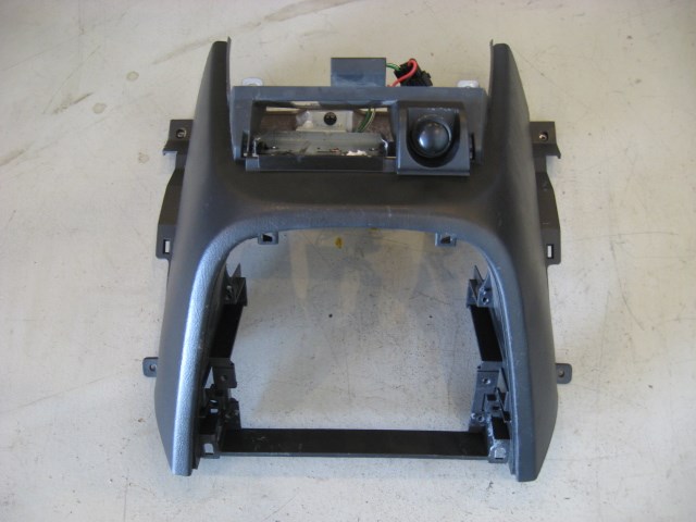 02 Subaru IMPREZA RS Radio Trim Panel  R7752