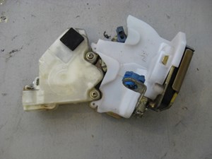 02 Subaru IMPREZA RS Rear LH Door Lock Actuator  R7761