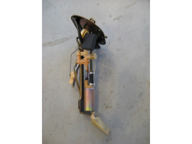 02 Subaru IMPREZA RS Fuel Pump  R7814