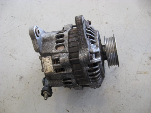 02 Subaru IMPREZA RS Alternator  R7827