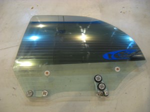 02 Subaru IMPREZA RS Rear LH Door Glass  R7883