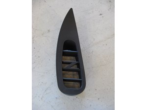 06 Nissan 350Z RH Dash Vent  R7932
