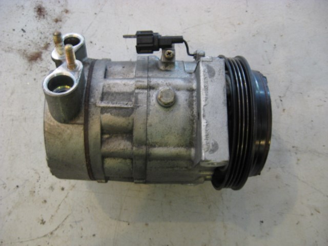 06 Nissan 350Z AC Compressor  R8027