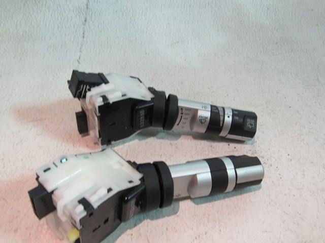 06 Nissan 350Z Column Switches R8051