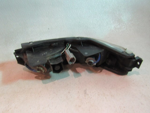 06 Nissan 350Z Rear RH Passenger Reverse Back Up Lamp  R8149