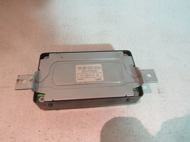 97 Honda PRELUDE Radio Rear Speaker Amplifier 39186 S30 0030 R8173