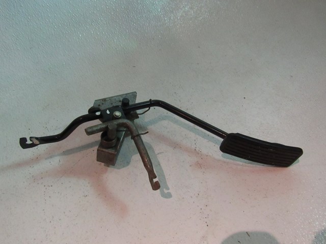 97 Honda PRELUDE SH Gas Pedal  R8196