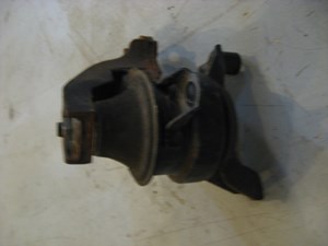 97 Honda PRELUDE SH Left Engine Mount  R8314