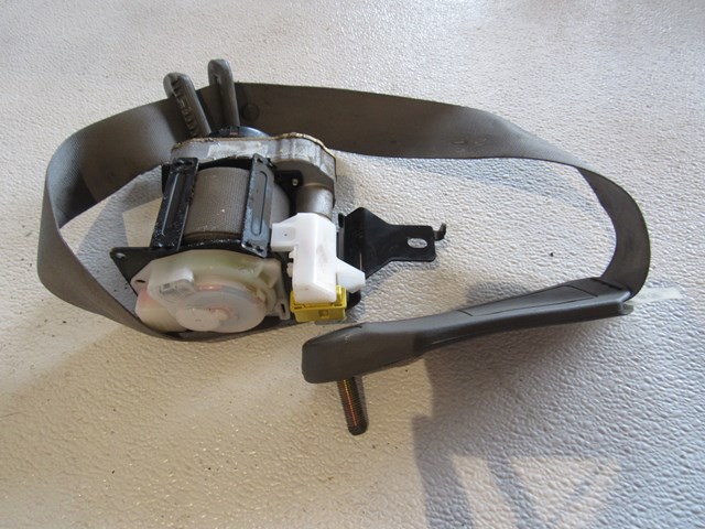 03 Acura RSX RH Passenger Seat Belt  R8443