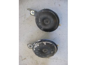 04 Subaru IMPREZA Horns  R8572
