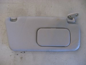04 Subaru IMPREZA Front RH Sun Visor  R8577