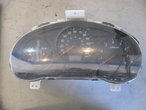 04 Subaru IMPREZA Wagon Auto Instrument Cluster  R8578