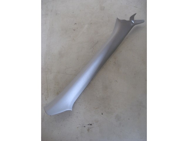 04 Subaru IMPREZA RH Passenger A Pillar Trim Panel  R8611